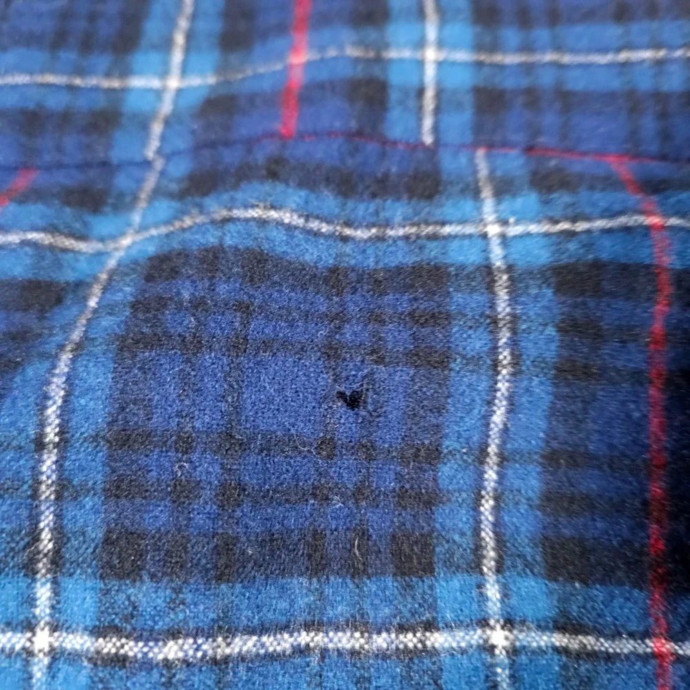 Pendleton Flannel Shirt Mens L Blue Plaid Wool  Tartan Made in USA Loop Collar‎